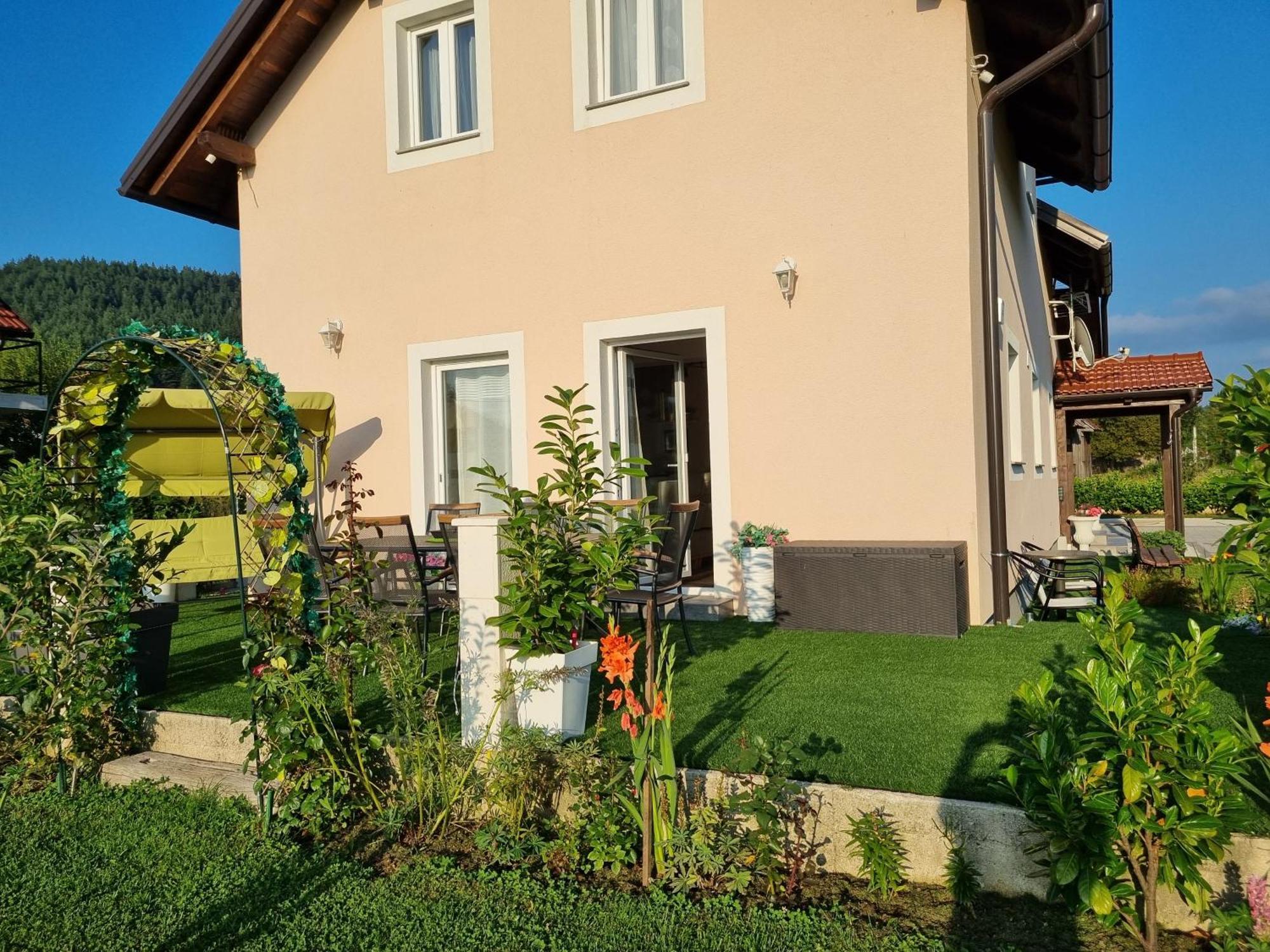 Villa Lady Di Plitvice Vrhovine Екстер'єр фото